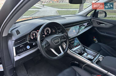 Внедорожник / Кроссовер Audi Q7 2021 в Звягеле