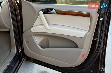 Внедорожник / Кроссовер Audi Q7 2014 в 