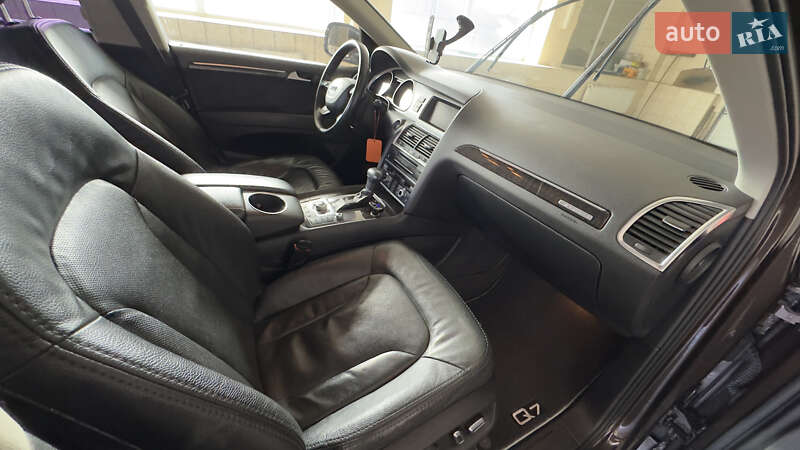 Внедорожник / Кроссовер Audi Q7 2013 в Сваляве фото 8 Внедорожник / Кроссовер Audi Q7 2013 в Сваляве