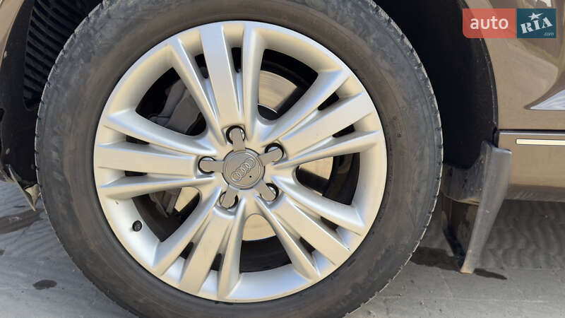 Внедорожник / Кроссовер Audi Q7 2013 в Сваляве фото 12 Внедорожник / Кроссовер Audi Q7 2013 в Сваляве