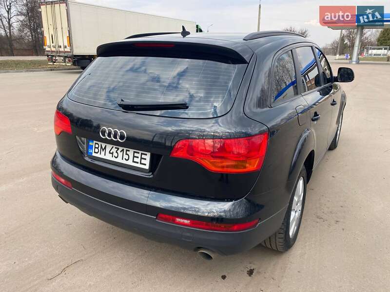Внедорожник / Кроссовер Audi Q7 2006 в Недригайлове