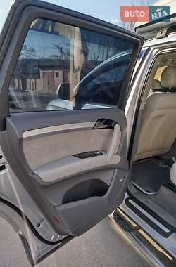 Внедорожник / Кроссовер Audi Q7 2007 в 