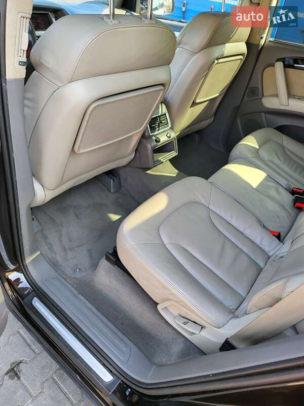 Внедорожник / Кроссовер Audi Q7 2009 в Тернополе