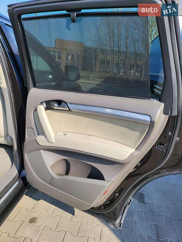 Внедорожник / Кроссовер Audi Q7 2009 в Тернополе