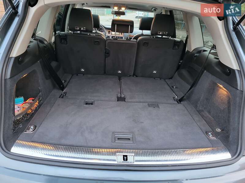 Позашляховик / Кросовер Audi Q7 2014 в Чернігові
