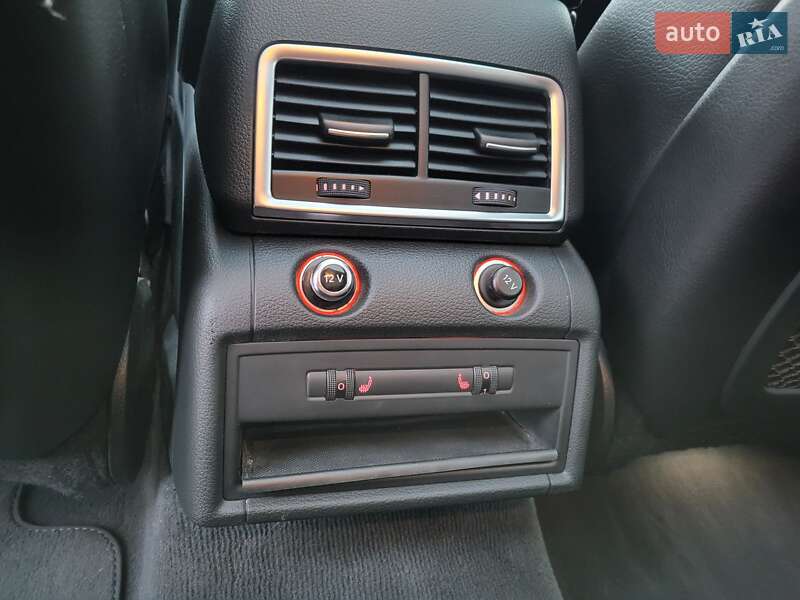 Позашляховик / Кросовер Audi Q7 2014 в Чернігові