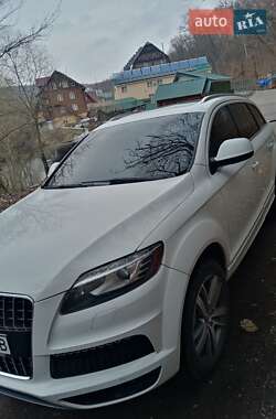 Внедорожник / Кроссовер Audi Q7 2011 в 