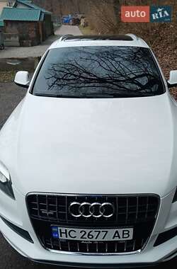 Внедорожник / Кроссовер Audi Q7 2011 в 