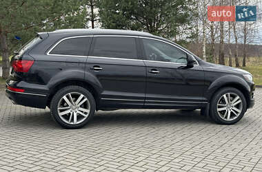 Внедорожник / Кроссовер Audi Q7 2011 в 