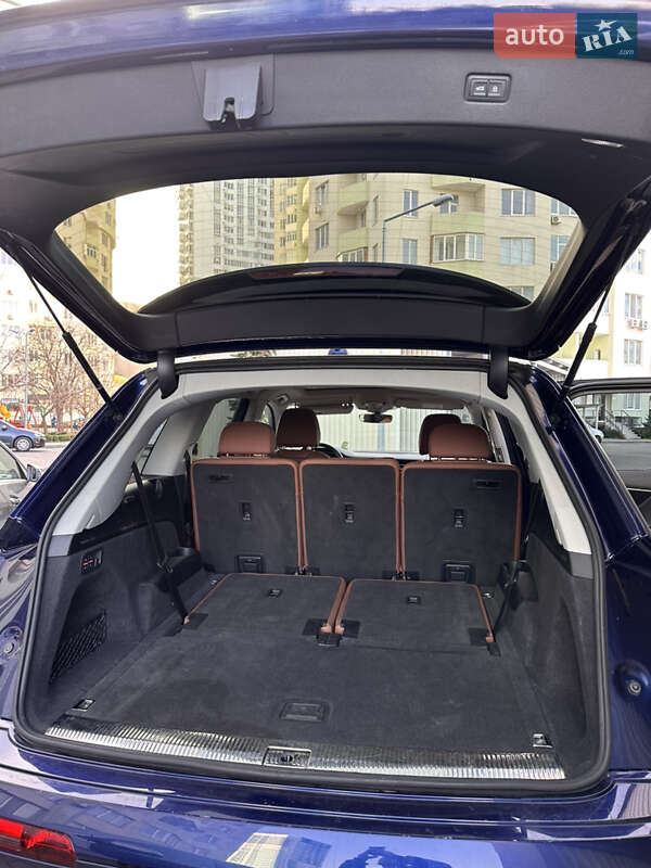 Внедорожник / Кроссовер Audi Q7 2021 в Одессе
