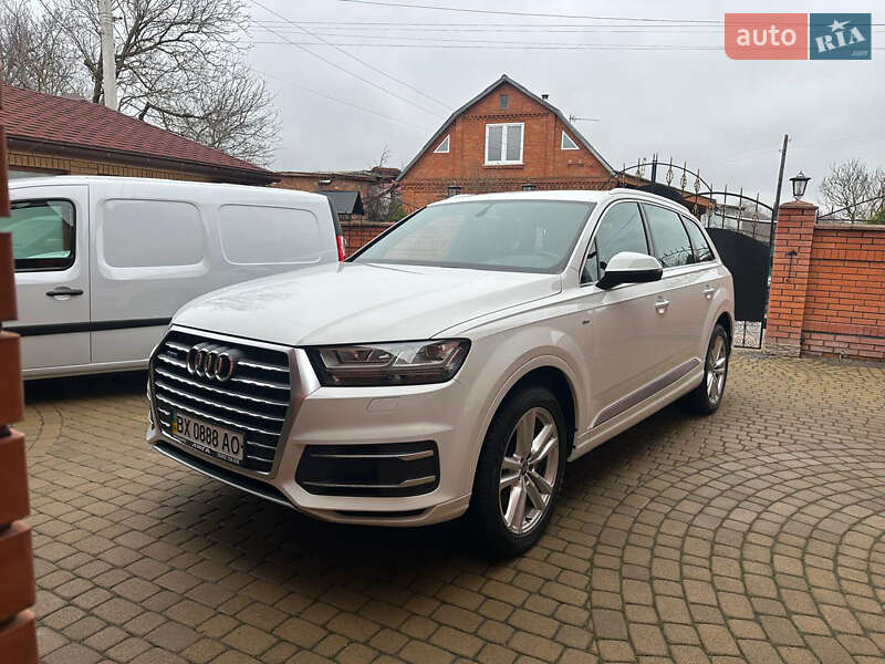 Audi Q7 2015
