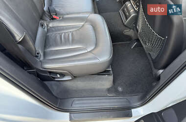 Внедорожник / Кроссовер Audi Q7 2015 в 
