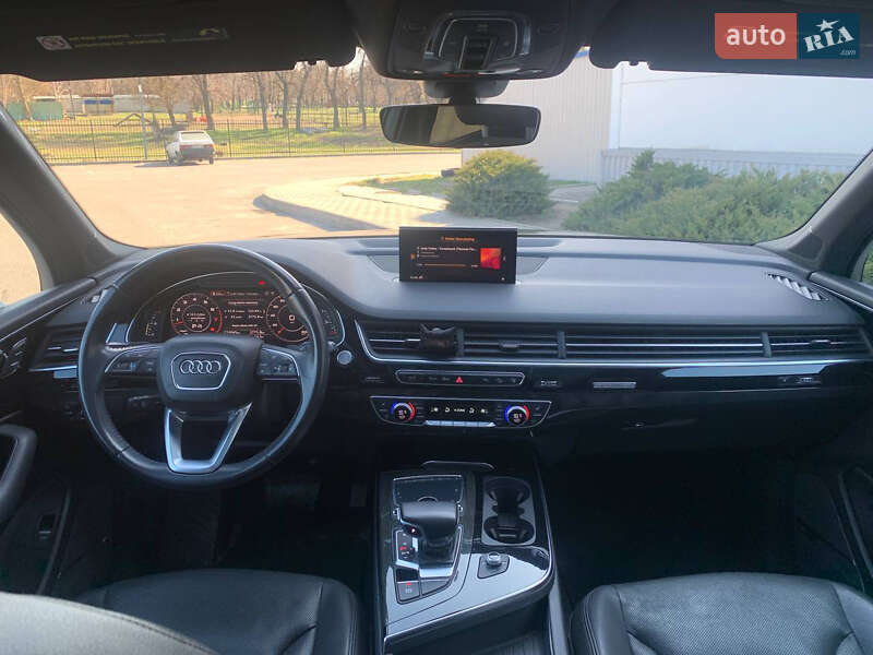 Внедорожник / Кроссовер Audi Q7 2016 в Днепре фото 11 Внедорожник / Кроссовер Audi Q7 2016 в Днепре