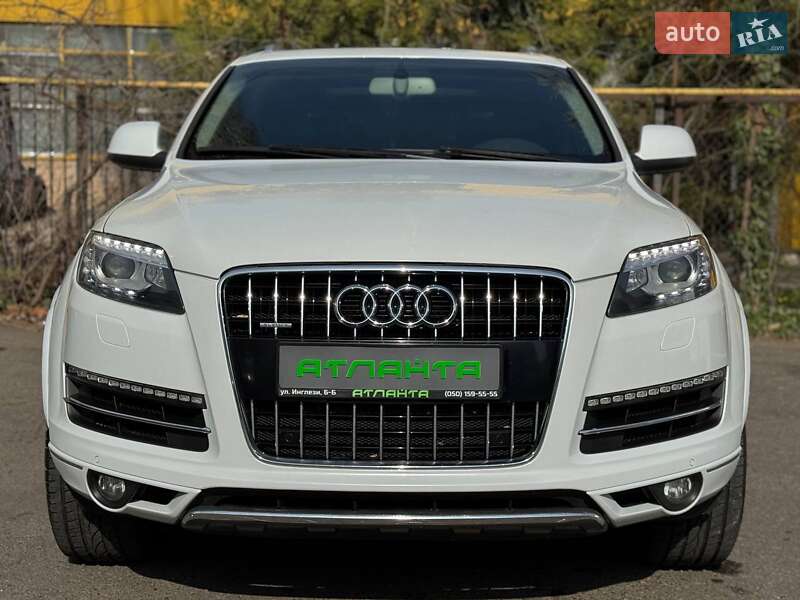Внедорожник / Кроссовер Audi Q7 2013 в Одессе
