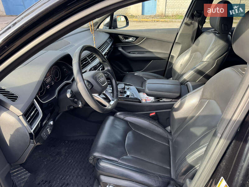 Внедорожник / Кроссовер Audi Q7 2018 в Ивано-Франковске