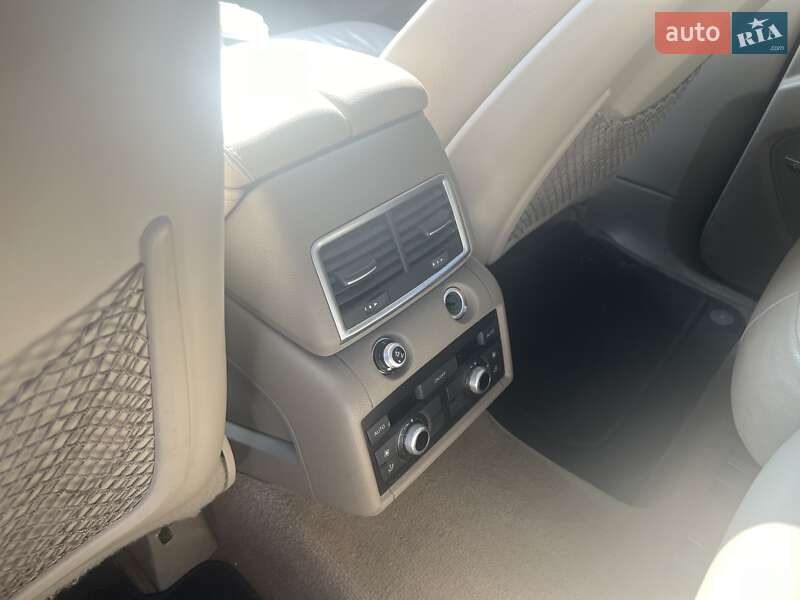 Позашляховик / Кросовер Audi Q7 2012 в Тернополі