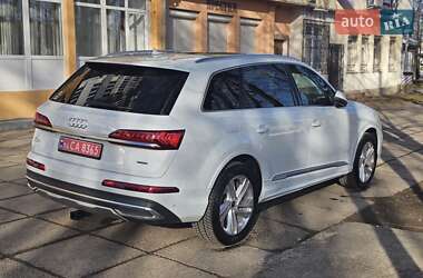 Позашляховик / Кросовер Audi Q7 2023 в Трускавці
