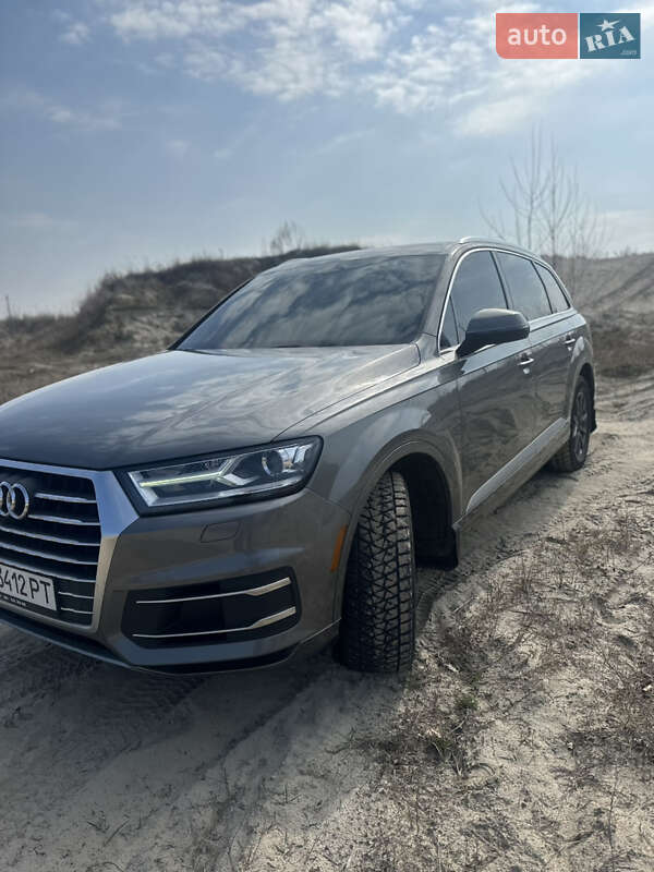 Audi Q7 2017