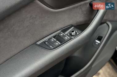 Внедорожник / Кроссовер Audi Q7 2017 в 