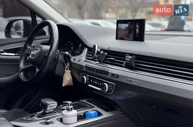 Внедорожник / Кроссовер Audi Q7 2017 в 
