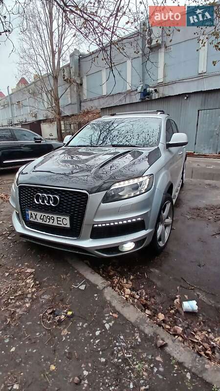 Внедорожник / Кроссовер Audi Q7 2007 в Киеве