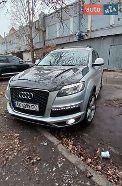 Внедорожник / Кроссовер Audi Q7 2007 в 