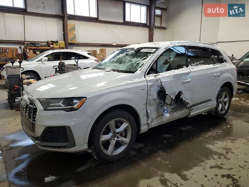 Audi Q7 2021