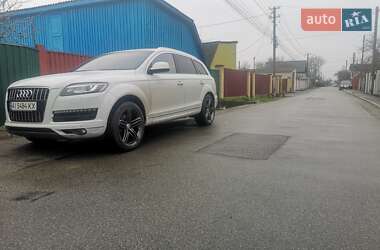 Внедорожник / Кроссовер Audi Q7 2013 в 