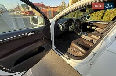 Внедорожник / Кроссовер Audi Q7 2013 в 