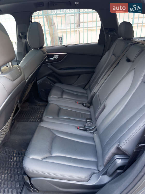 Внедорожник / Кроссовер Audi Q7 2020 в Львове