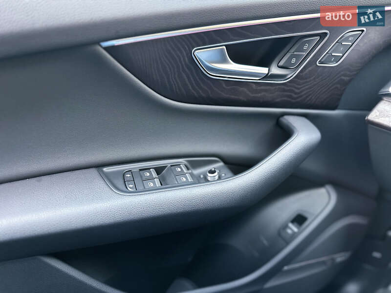 Внедорожник / Кроссовер Audi Q7 2020 в Львове
