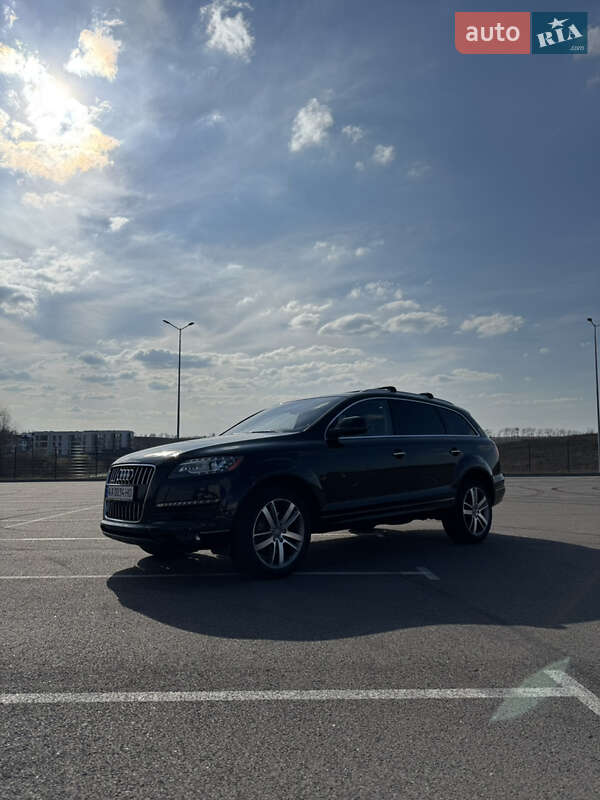 Внедорожник / Кроссовер Audi Q7 2013 в Ровно