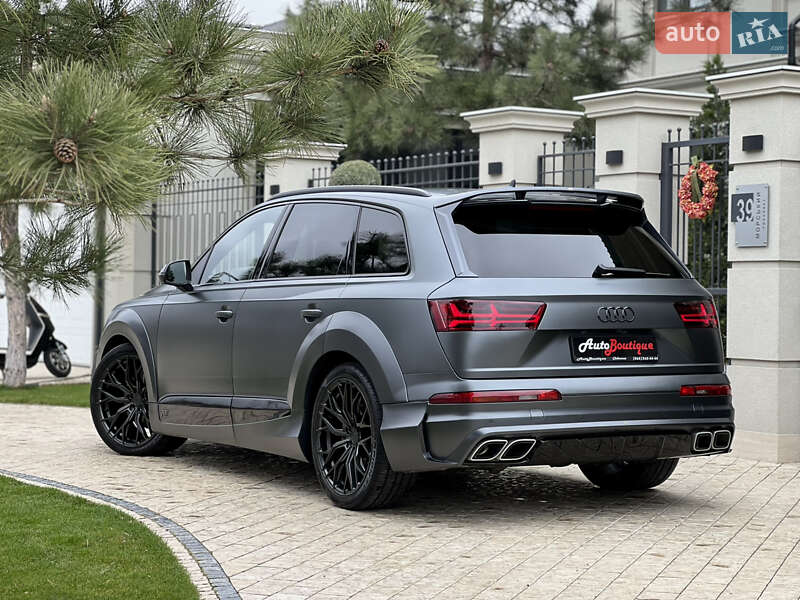 Внедорожник / Кроссовер Audi Q7 2017 в Одессе