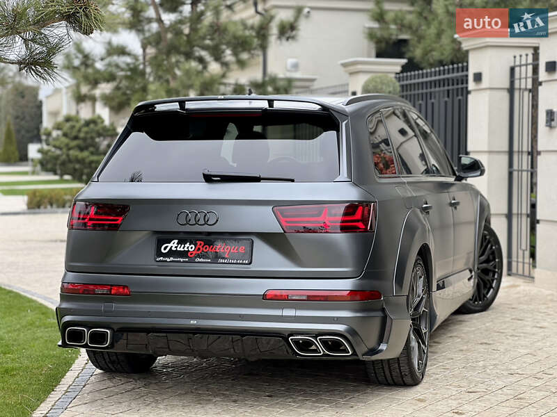 Внедорожник / Кроссовер Audi Q7 2017 в Одессе