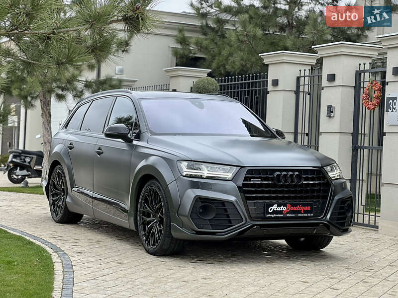 Внедорожник / Кроссовер Audi Q7 2017 в Одессе