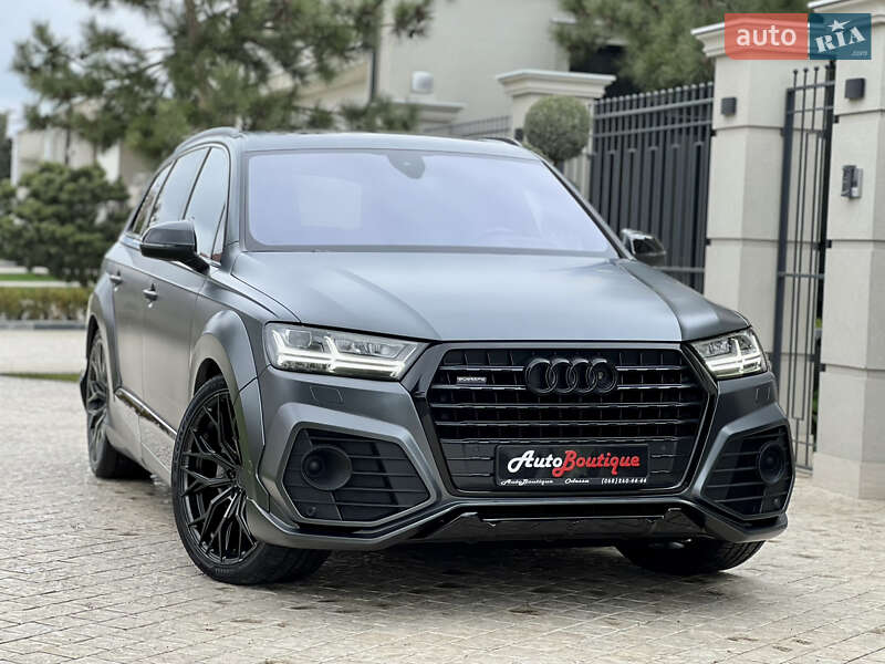 Внедорожник / Кроссовер Audi Q7 2017 в Одессе