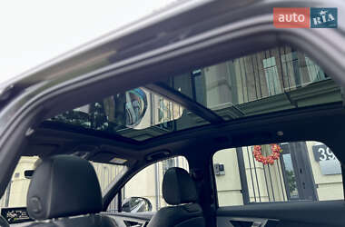 Внедорожник / Кроссовер Audi Q7 2017 в 