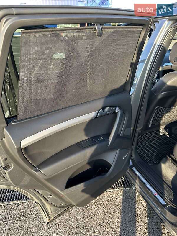 Внедорожник / Кроссовер Audi Q7 2015 в Ровно фото 11 Внедорожник / Кроссовер Audi Q7 2015 в Ровно