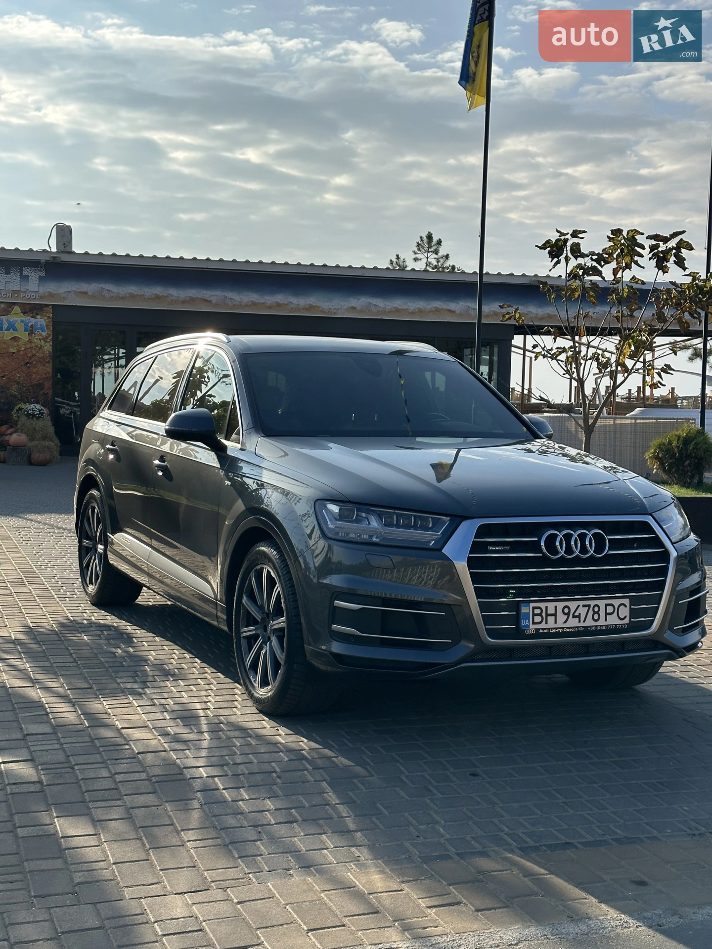 2017 Audi Q7 - фото 1