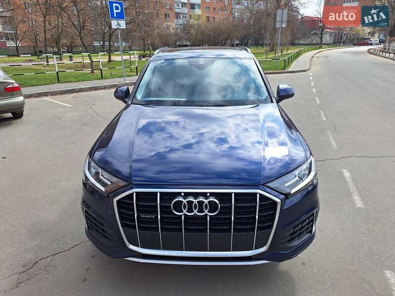 Позашляховик / Кросовер Audi Q7 2020 в Полтаві фото 24 Позашляховик / Кросовер Audi Q7 2020 в Полтаві