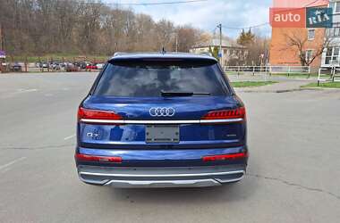 Внедорожник / Кроссовер Audi Q7 2020 в 