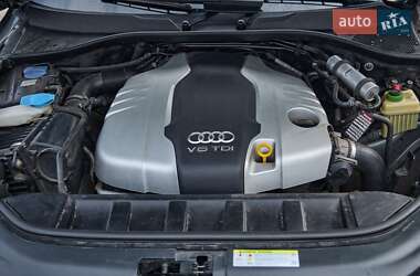 Внедорожник / Кроссовер Audi Q7 2014 в 