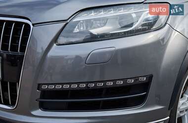 Внедорожник / Кроссовер Audi Q7 2014 в 