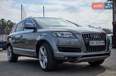 Внедорожник / Кроссовер Audi Q7 2014 в 