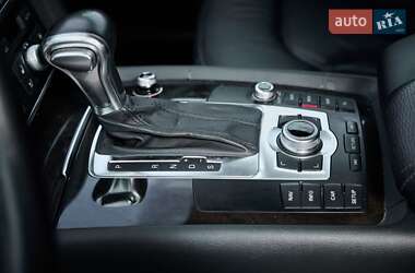 Внедорожник / Кроссовер Audi Q7 2014 в 