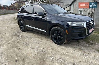 Внедорожник / Кроссовер Audi Q7 2019 в 