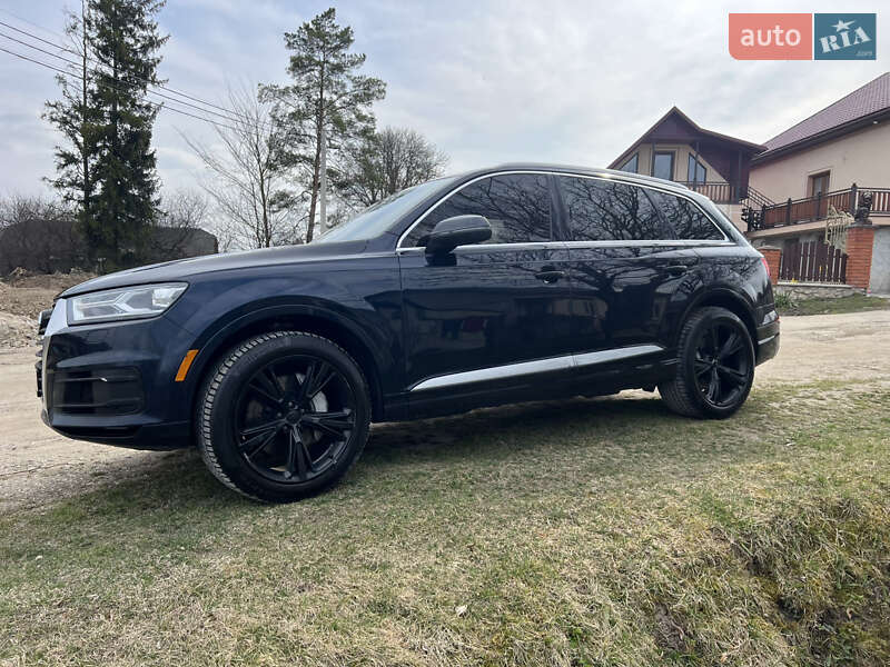 Внедорожник / Кроссовер Audi Q7 2019 в Тернополе