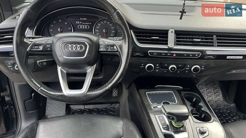 Внедорожник / Кроссовер Audi Q7 2019 в Тернополе