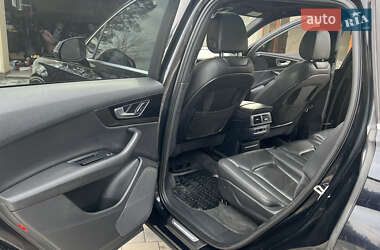 Внедорожник / Кроссовер Audi Q7 2019 в 