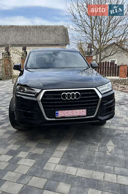 Внедорожник / Кроссовер Audi Q7 2019 в 